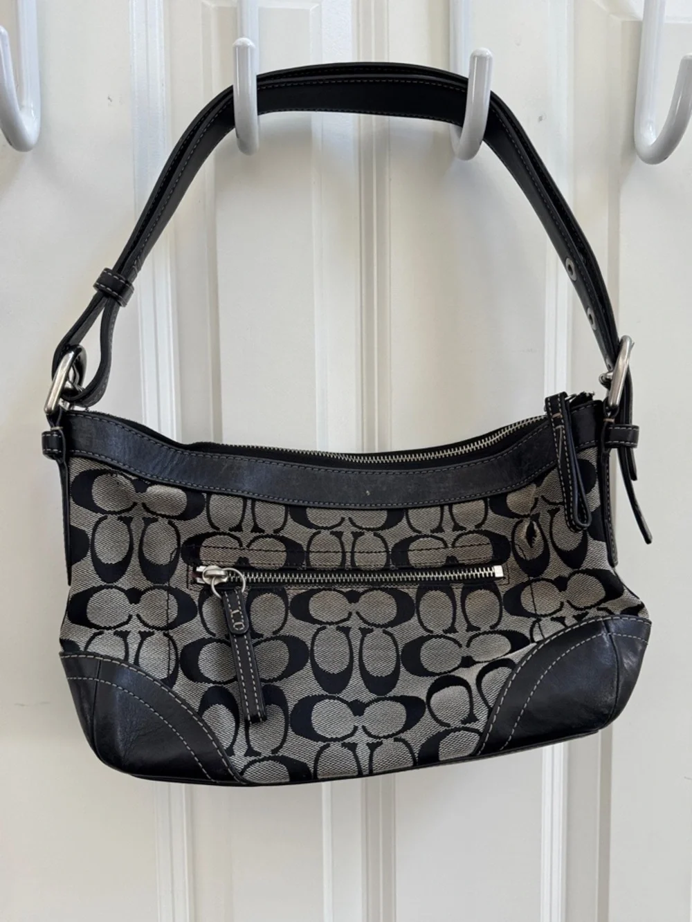 Coach Vintage Black and Gray Signature Jacquard Shoulder Bag